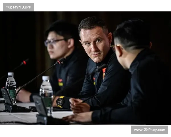 扬科维奇下课或成可能国脚压力大致管理方式不当 扬科维奇下课或成可能国脚压力大致管理方式不当